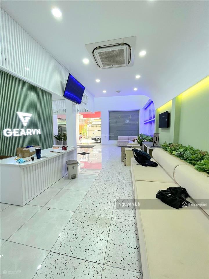 Cần cho thuê tòa nhà sd 500m2 ngang 15m, khu nguyễn đình chiểu, giá 60 tr/th
