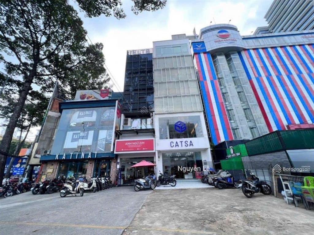 Chính chủ cho thuê mặt tiền ngang 6m cmt8 ngay vòng xoay đường 3/2 giá 68 triệu