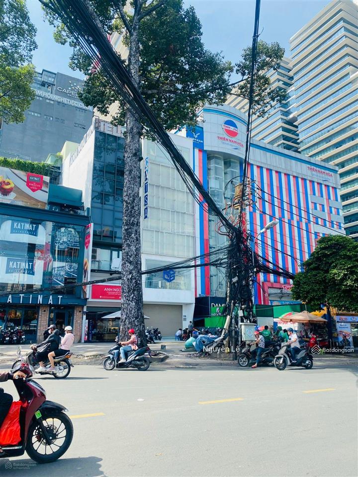 Chính chủ cho thuê mặt tiền ngang 6m cmt8 ngay vòng xoay đường 3/2 giá 68 triệu