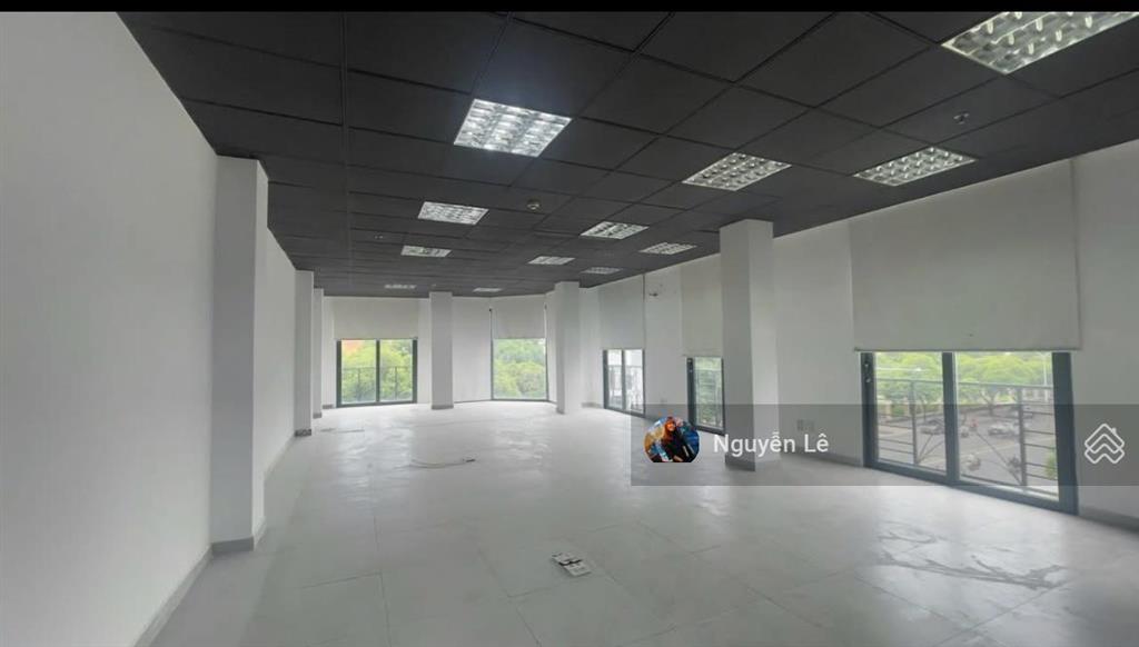 Chính chủ cần cho thuê toà nhà mặt tiền hoàng văn thụ 1000m2, giá 100tr