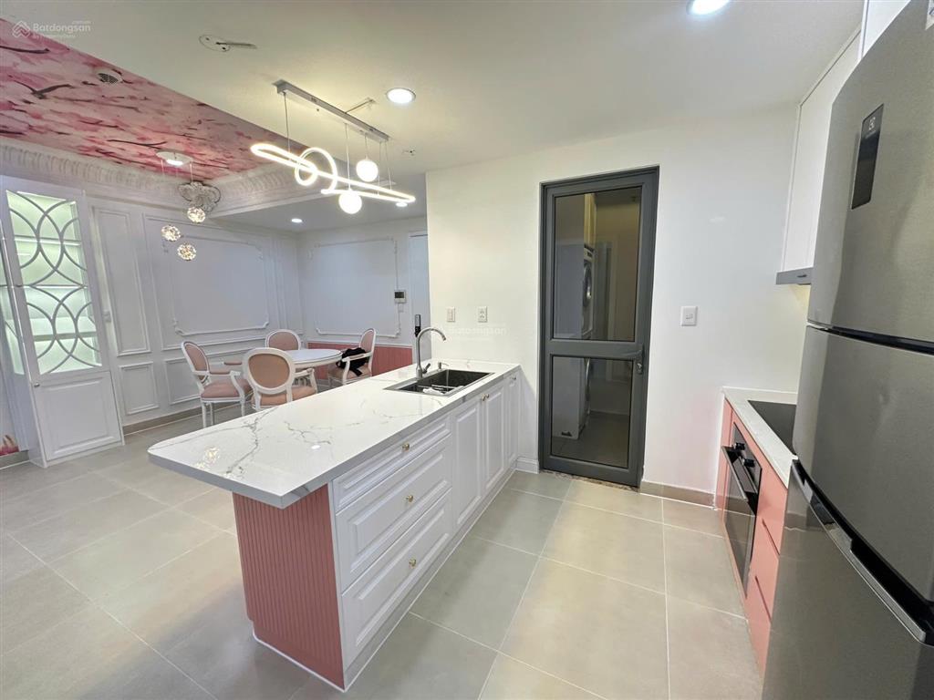 Cần tiền bán gấp căn hộ 3pn masteri thảo điền, view sông đẹp, giá đầu tư rẻ hơn thị trường 2 tỷ
