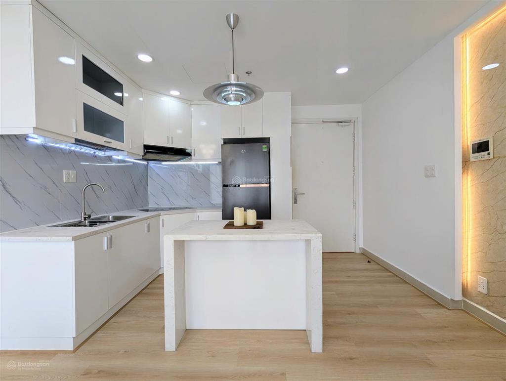 Cho thuê căn hộ 2pn nhà mới sạch sẽ  view sông thoáng mát  hàng giá tốt masteri thảo điền