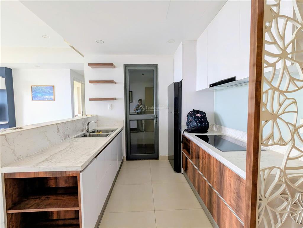 Siêu hiếm  bán căn góc 2pn  2wc masteri thảo điền tháp 3 view sông mát mẻ  hướng đông nam