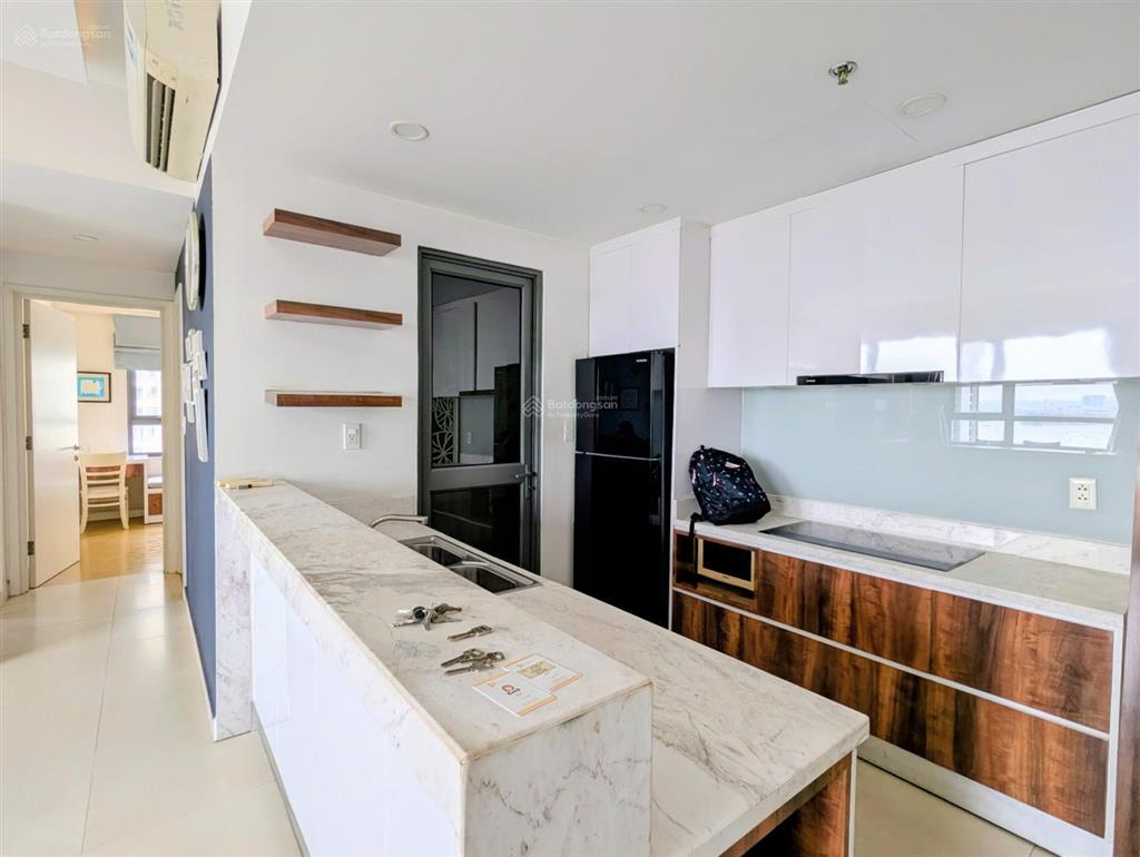 Siêu hiếm  bán căn góc 2pn  2wc masteri thảo điền tháp 3 view sông mát mẻ  hướng đông nam
