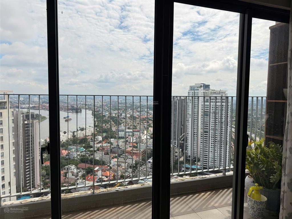 Bán gấp căn góc 3pn tháp 5 masteri thảo điền  view sông city  vị trí đẹp chủ gấp bán nên giá hời