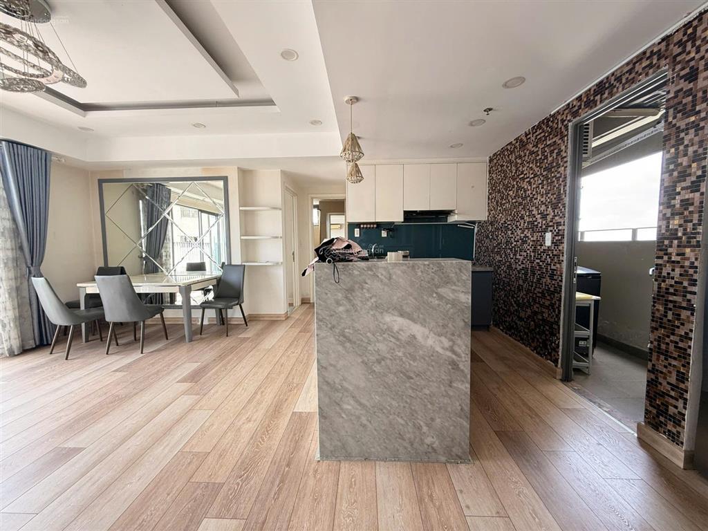 Bán gấp căn góc 3pn tháp 5 masteri thảo điền  view sông city  vị trí đẹp chủ gấp bán nên giá hời