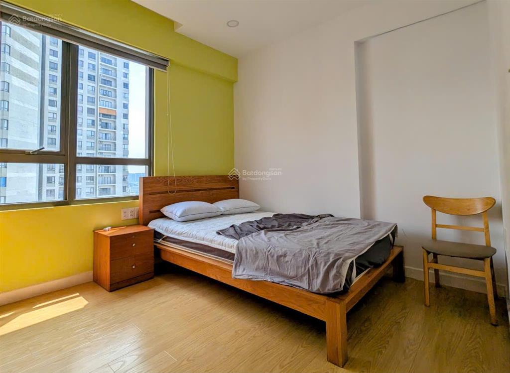 Bán căn góc 2pn tháp 3 masteri thảo điền full nội thất. view mát mẻ, nhìn được sông. giá ngộp