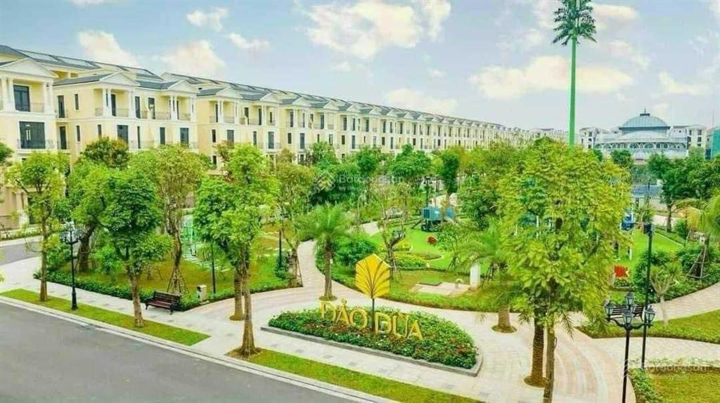 Tôi cần bán cắt lỗ biệt thự đơn lập đảo dừa view hồ, diện tích 208m2, giá 25,5 tỷ có thương lượng