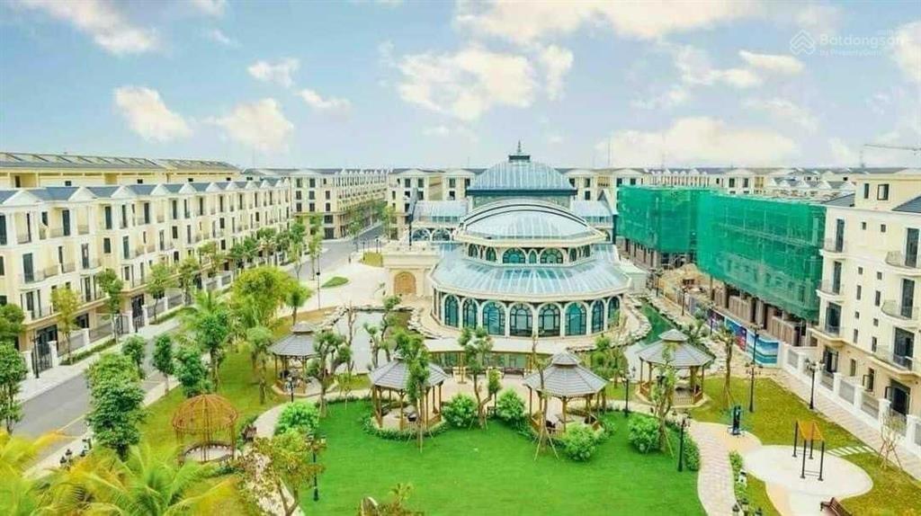 Tôi cần bán cắt lỗ biệt thự đơn lập đảo dừa view hồ, diện tích 208m2, giá 25,5 tỷ có thương lượng