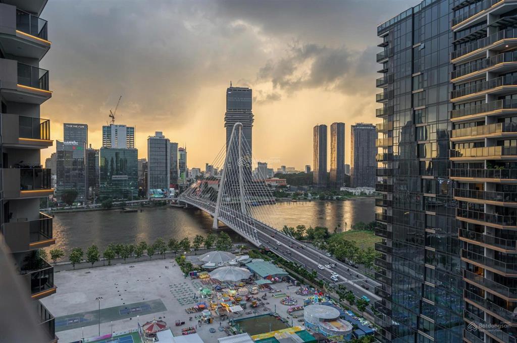 The opera metropole  bán căn hộ cao cấp 1 phòng ngủ view cầu bason  toà marina ifc  xem pháo hoa