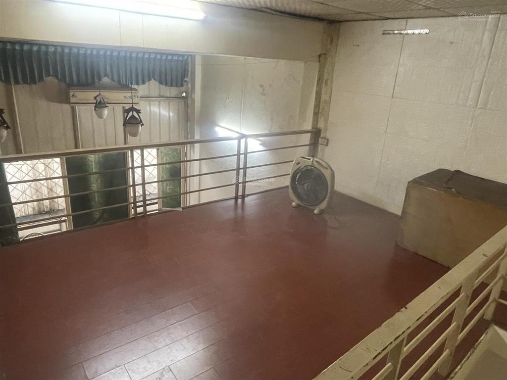 Cho thuê nhà riêng 38m2, 2 tầng tại ngõ 58 trương định  6.5 triệu/tháng