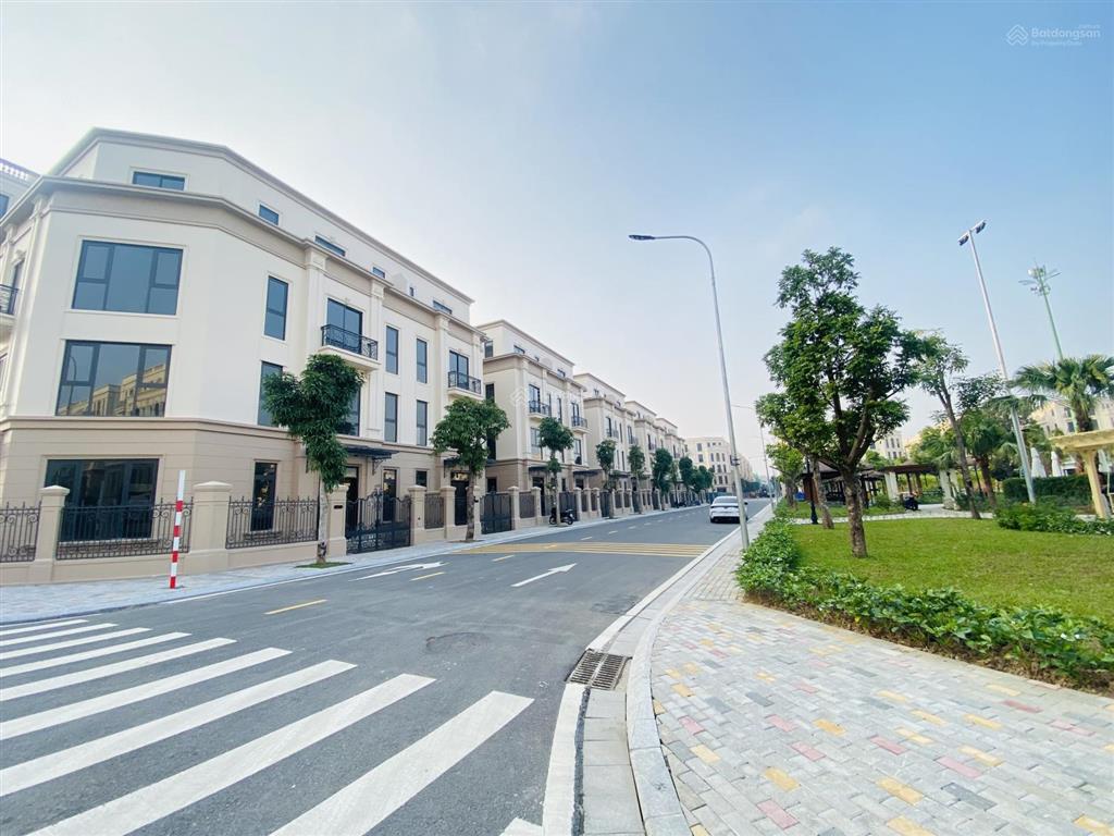 Vip! căn liền kề góc 175m2 giá 49 tỷ ( 283tr/m2) khu tinh hoa vinhomes cổ loa. quỹ căn góc giá tốt
