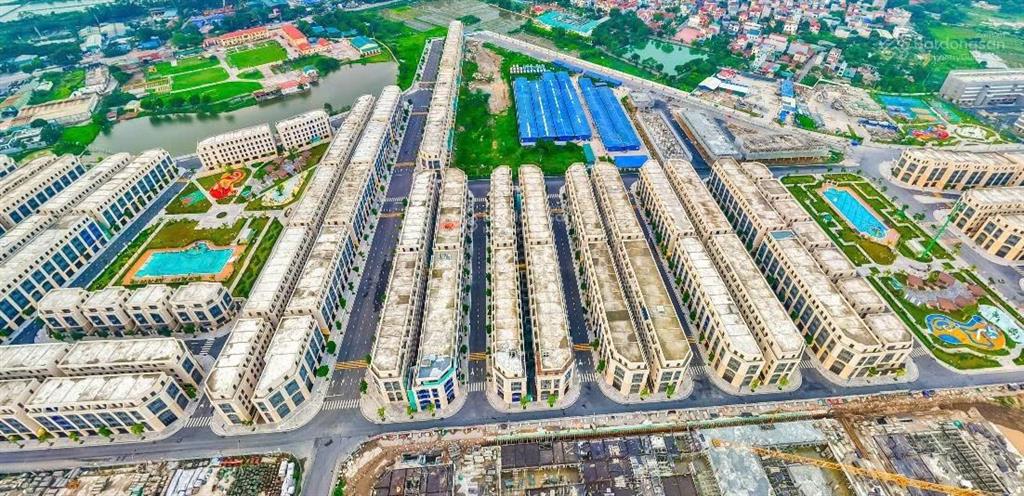 Cho thuê liền kề 80m2 tại vinhomes cổ loa đã hoàn thiện cơ bản 5 tầng giá 17 triệu/tháng