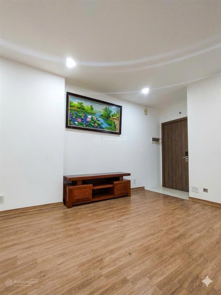 Bán chung cư 87 lĩnh nam  ban công đông nam  nội thất đầy đủ  chính chủ không qua môi giới6ty7