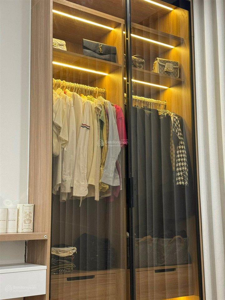 Cho thuê chung cư grand jardin sài đồng  3 pn , 2wc  full nội thất 13 triệu tiện ích xung quanh