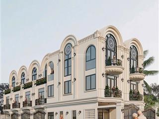 Chỉ 2 tỷ 850 tr một căn duy nhất ạ nhà 3 tầng, 3 phòng ngủ mới tinh  full nội thất cơ bản