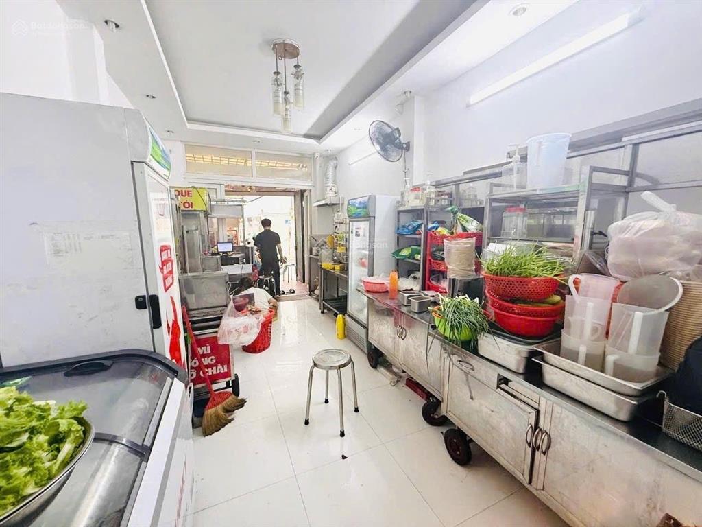 Hẻm xe hơi thông hoàng hoa thám, p5, phú nhuận  3.3 x 12 3 tầng 4pn 3wc 9.2 tỷ