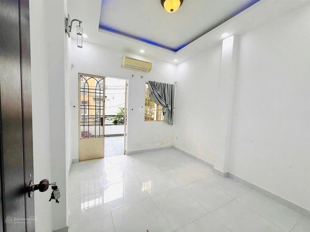 Hẻm xe hơi thông hoàng hoa thám, p5, phú nhuận  3.3 x 12 3 tầng 4pn 3wc 9.2 tỷ