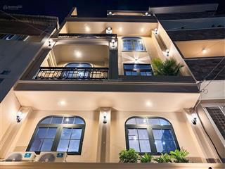 Siêu hiếm phú nhuận nhà đẹp ngang lớn 6m  hxh 4 chỗ thông, đ.thích quảng đức  5 tầng  36m2 (6x6)