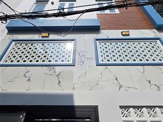 Phan văn trị 5 tầng  xây mới 100%  full nội thất  30m2  chỉ 5.9tỷ.
