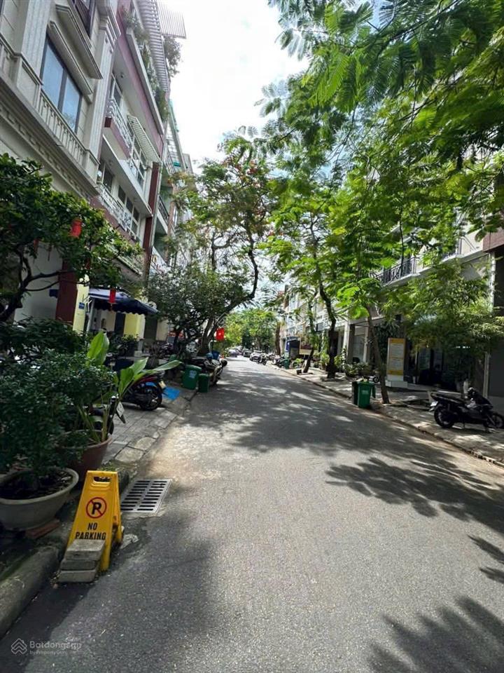 Bán nhanh nhà phố hưng gia, pmh, q. 7, 6x18,5m, 1t 4l, giá chỉ 26,x tỷ, rẻ thị trường