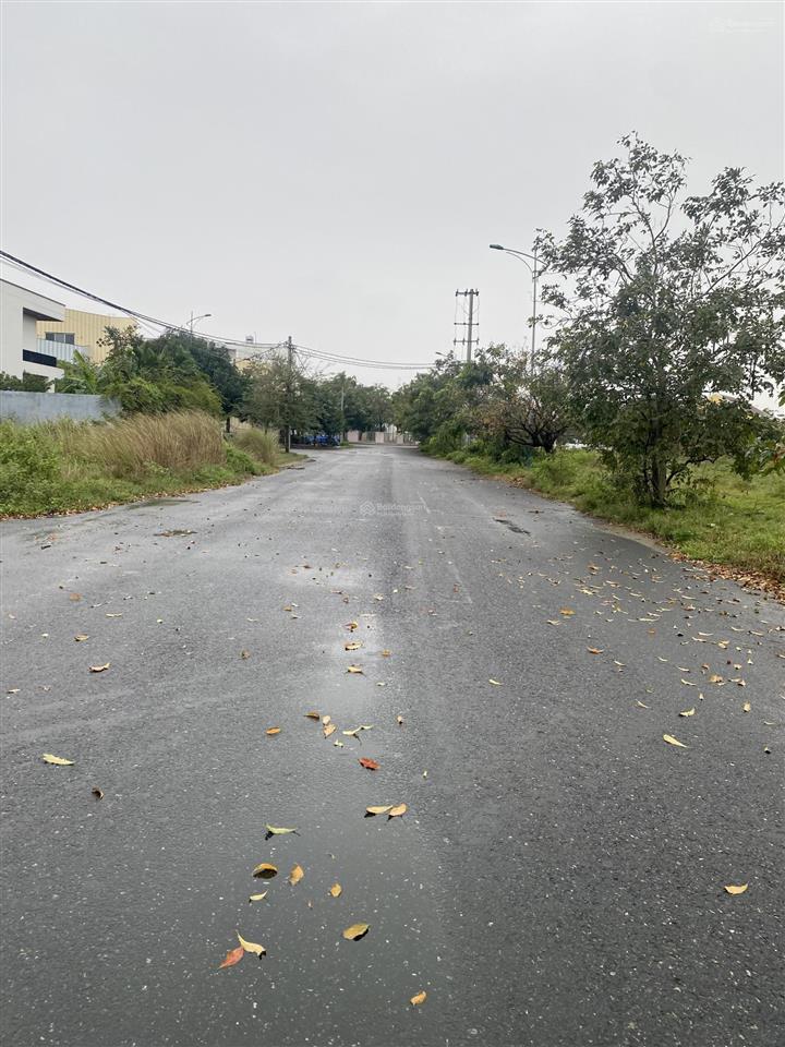 Chuyển nhượng góc lô biệt thự hướng đông phú mỹ an, đường nguyễn văn hưởng gần sông