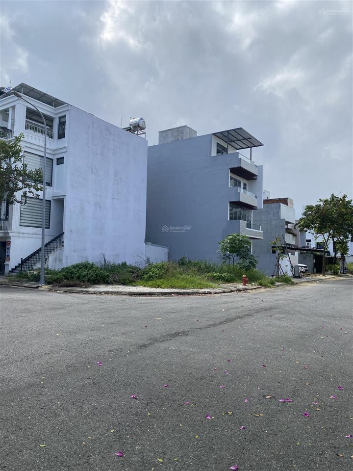 Lô góc cực đẹp view công viên, view kênh kđt fpt giá tốt