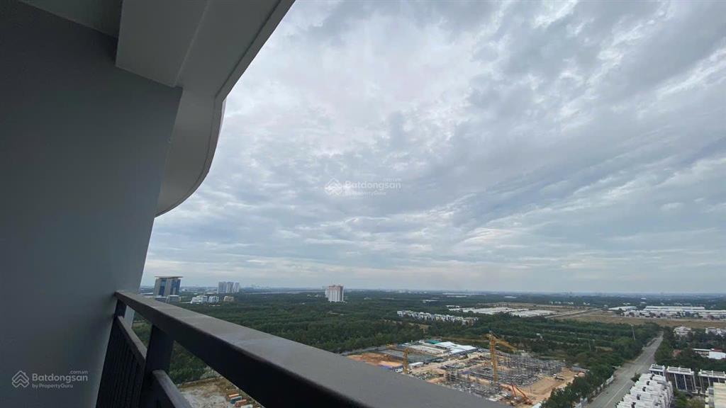 View đẹp chủ gửi bán căn 2pn midori park the glory  3,5 tỷ  69m2