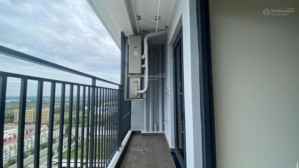 View đẹp chủ gửi bán căn 2pn midori park the glory  3,5 tỷ  69m2