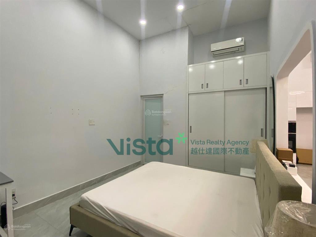 Cho thuê nhà riêng có sân rộng 25m2 gần siêu thị an phú  35 triệu  2pn  110m2