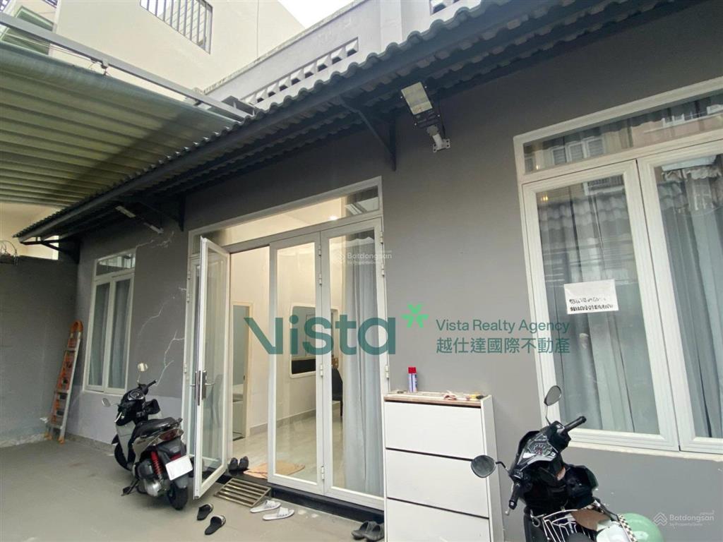 Cho thuê nhà riêng có sân rộng 25m2 gần siêu thị an phú  35 triệu  2pn  110m2