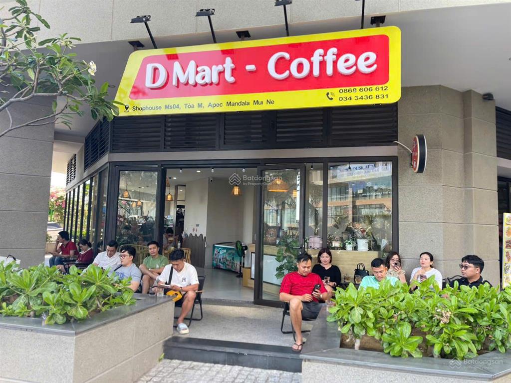 Cần bán gấp shophouse căn góc tòa m apec mandala mũi né, dt 70m2 giá 3.9 tỷ, có sẵn hđ thuê 5năm