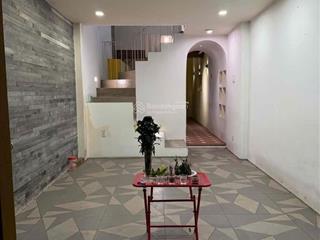 Cho thuê nhà mặt phố 204 đội cung, quận 11, hcm chỉ với 15 triệu, 4x13, 3 tầng