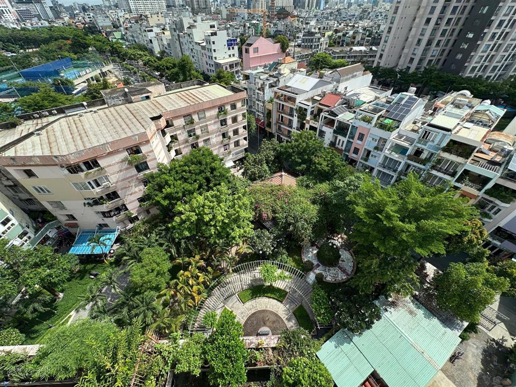 Cần bán căn hộ chung cư p3 q4 95m². giá 5,3 tỷ còn tl