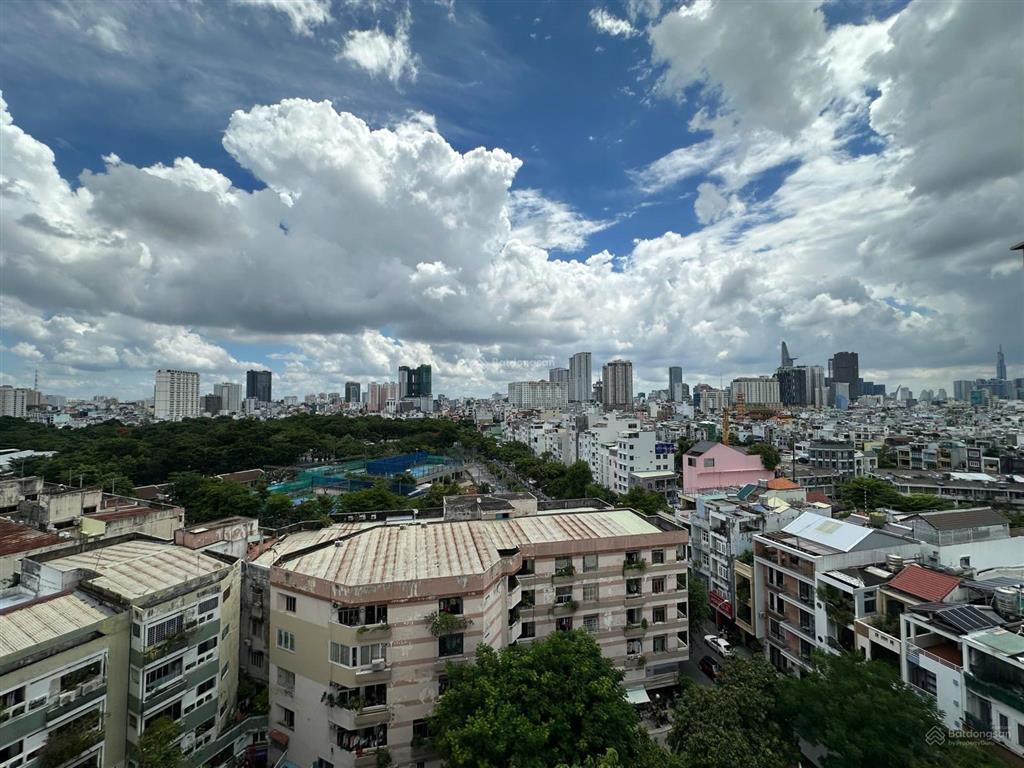 Cần bán căn hộ chung cư p3 q4 95m². giá 5,3 tỷ còn tl