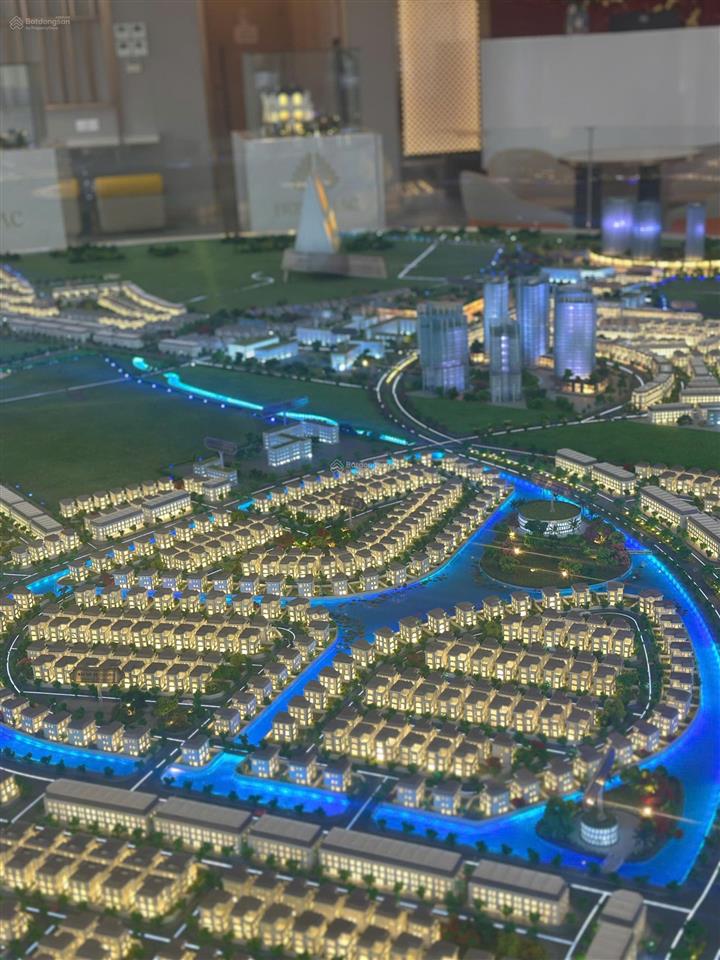 Bán nhà phố liền kề căn xẻ khe hồng hạc city phú mỹ hưng trả trước chỉ 3,5 tỷ, nhận nhà 6/2027