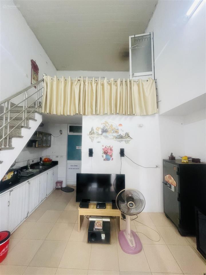 Cho thuê nhà mặt phố vừa ở vừa kinh doanh