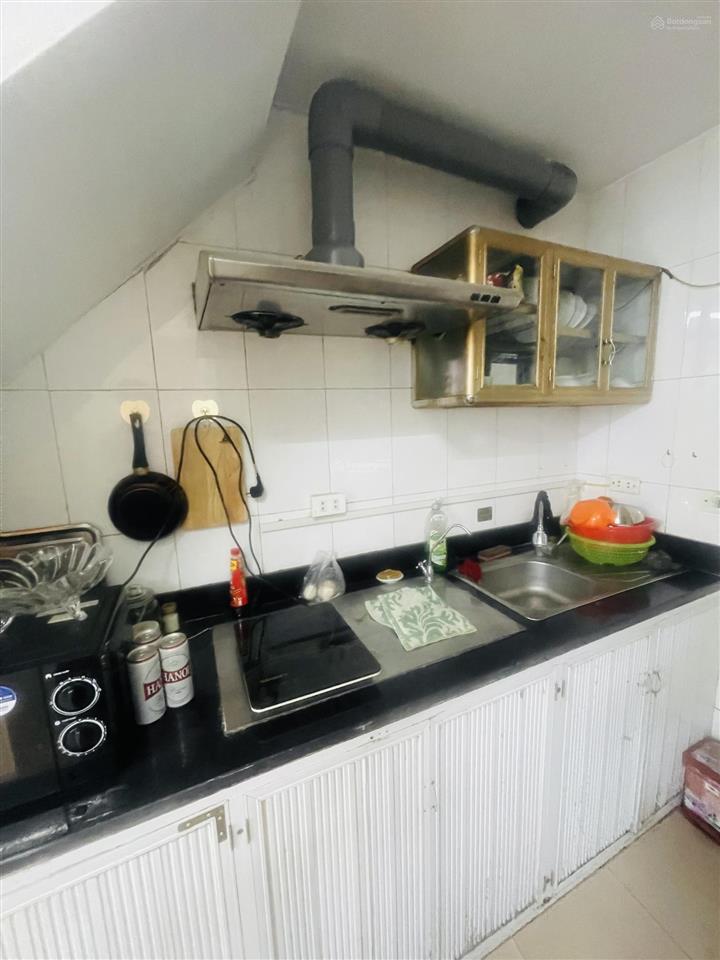 Cho thuê nhà mặt phố vừa ở vừa kinh doanh