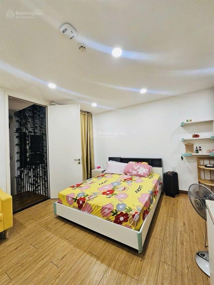 Nhà đẹp hẻm xe ô tô tránh, thông lê văn sỹ, trường sa, 65m2, 6 tầng btct, nhỉnh 15 tỷ.