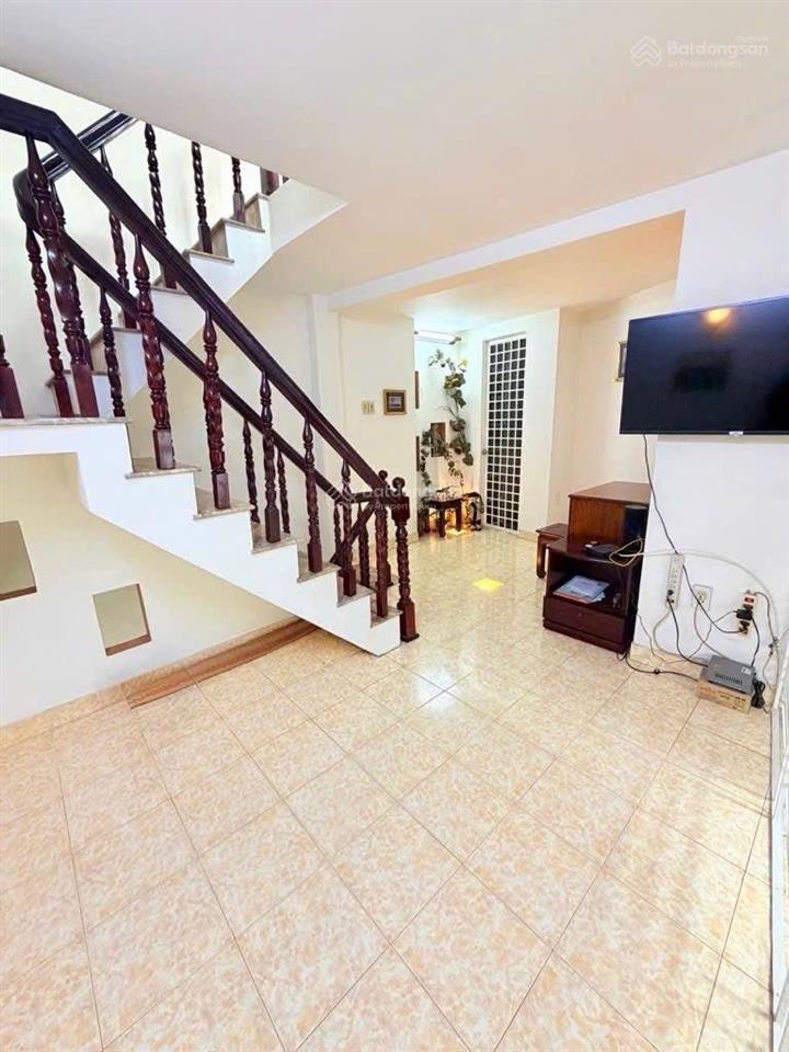 Quá rẻ , khu vip hẻm 38 nguyễn văn trỗi, phú nhuận 3 tầng btct 36m2, nhỉnh 4 tỷ.