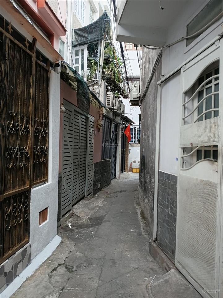 Bán nhà 4 tầng btct, ngang 4,2m, đường nguyễn đình chính, phường 11, dòng tiền 17tr, chỉ có 6 tỷ