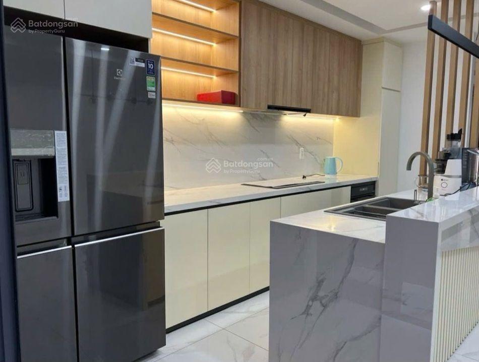 Bán gấp nhà nguyễn văn trỗi, hẻm ô tô vào nhà 5,1x15 nhỉnh 9 tỷ