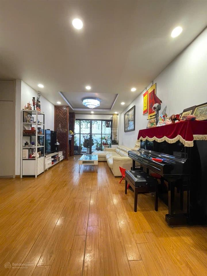 Bán cc rainbow building, 11,5 triệu vnd, 120m2, 3pn, 2wc, view đẹp tại phường văn quán, hà đông
