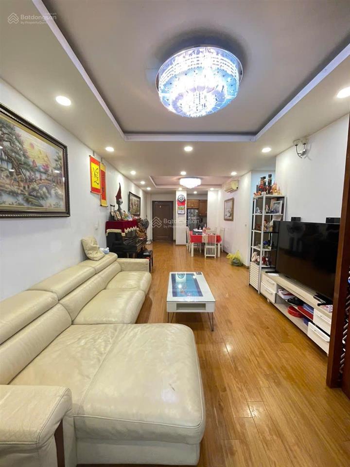 Bán cc rainbow building, 11,5 triệu vnd, 120m2, 3pn, 2wc, view đẹp tại phường văn quán, hà đông