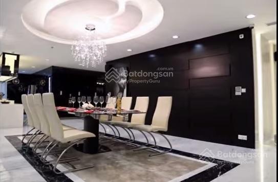 Bán nhà góc 2 mt lê thánh tôn  thi sách q1, dt 15 x 21,2m (320m2) hđ 550 triệu/th 300 tỷ