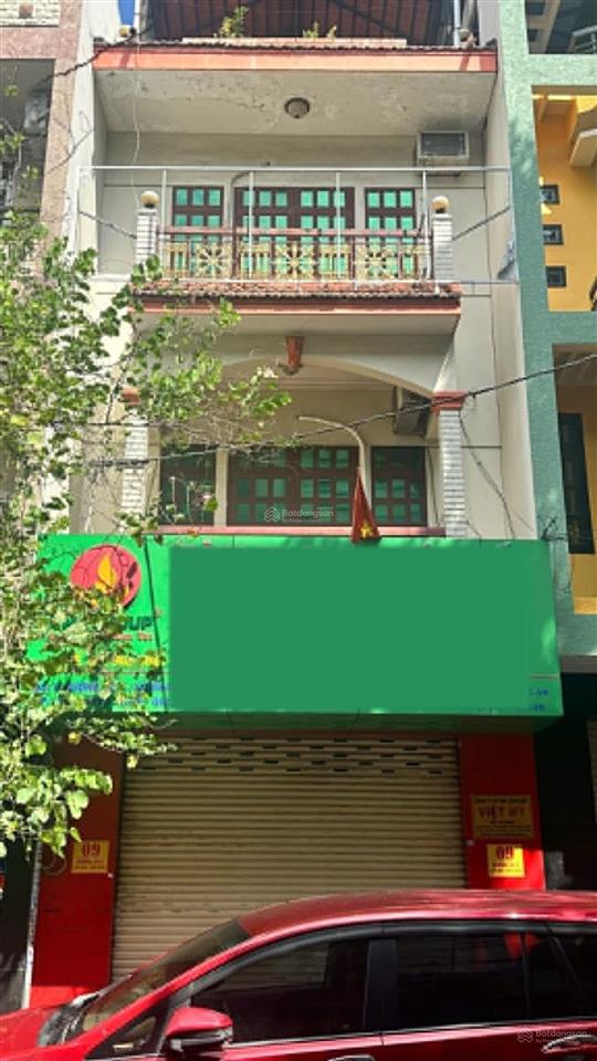 Cho thuê nhà nguyên căn dài hạn  517m2 1 trệt 3 lầu