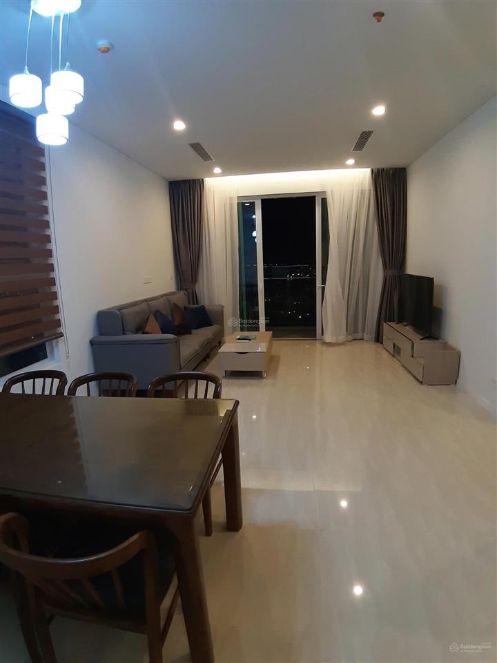 Cho thuê căn hộ 3pn sala thủ thiêm. ban công hướng view nội khu thông thoáng. giá cho thuê 35tr.