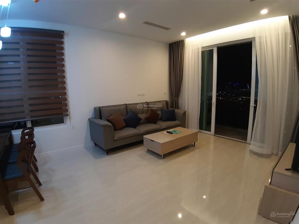 Cho thuê căn hộ 3pn sala thủ thiêm. ban công hướng view nội khu thông thoáng. giá cho thuê 35tr.