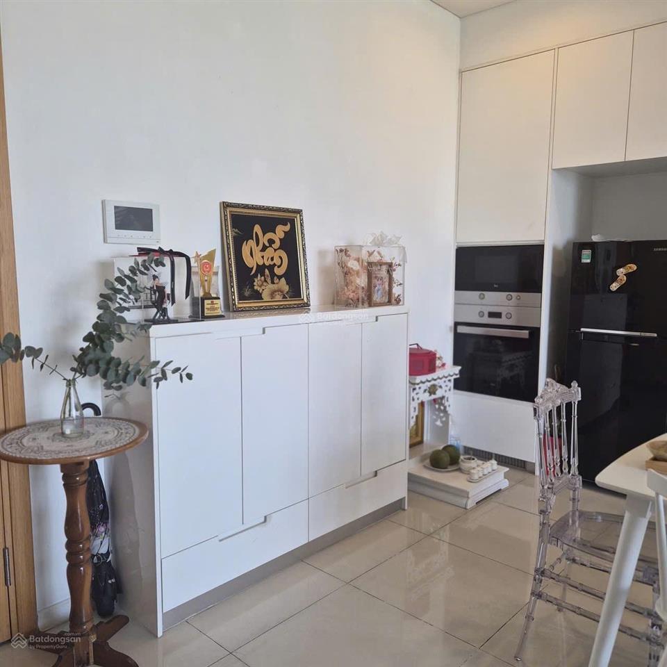 Cho thuê căn hộ sala q2, view thoáng mát, không gian yên tịnh, nhiều tiện ích xung quanh.