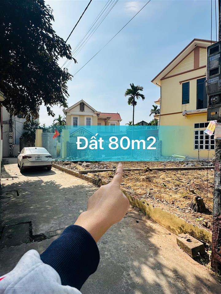 Bán đất tại quốc lộ 32, 2,56 tỷ, 80m2, pháp lý đầy đủ, mặt tiền 6,8m, ngõ 3m, uy tín hot!